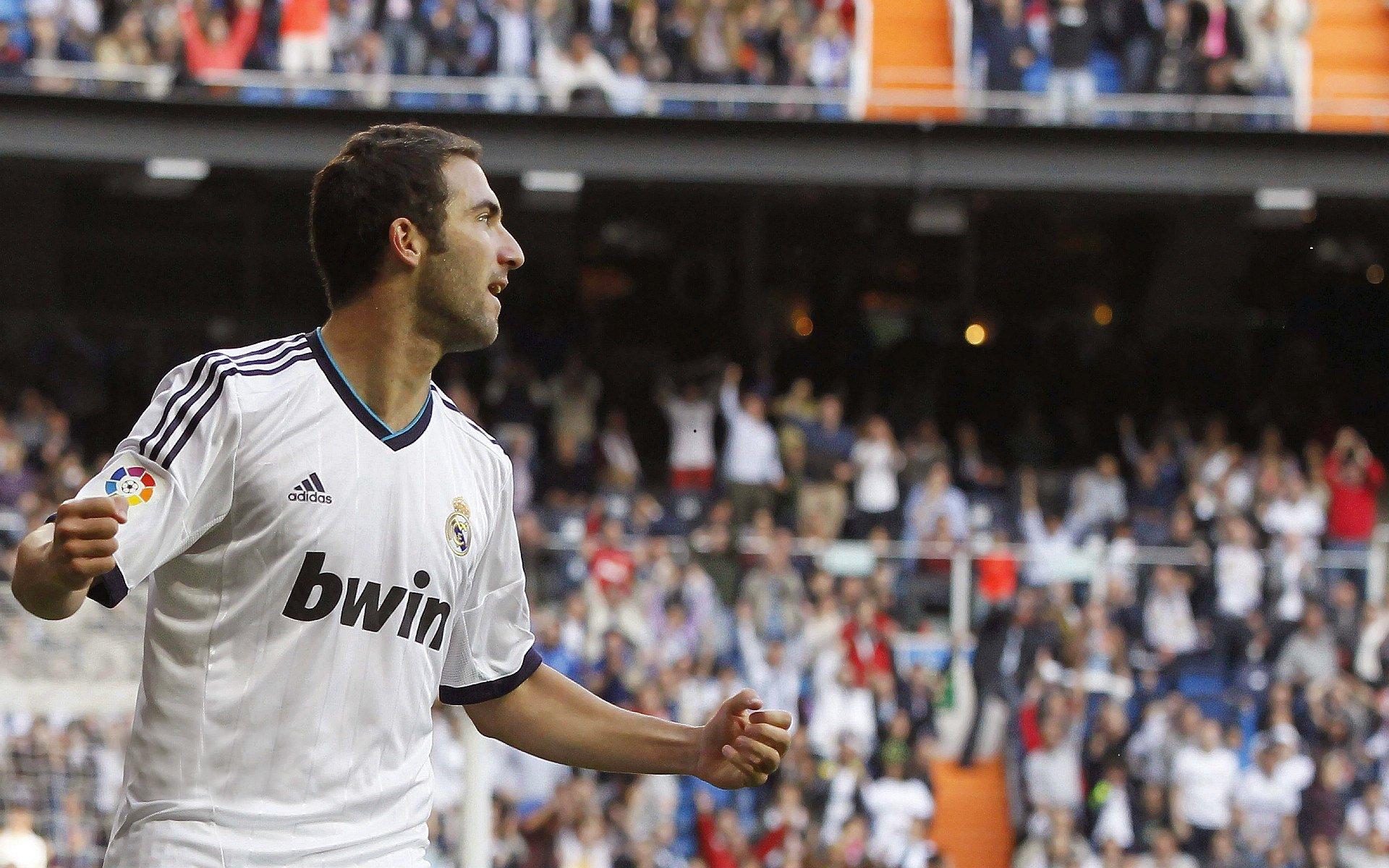 博尼费斯圆梦欧冠,从看台观众到赛场英雄的励志旅程